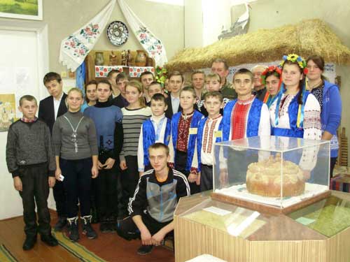 Тарасівська школа
