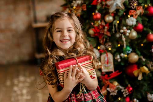 Под Новый год можно попросить вещь, которую в другое время тебе не куп