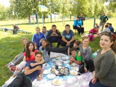 Гребінківська школа №1: Військово-патріотичне змагання "Джура"