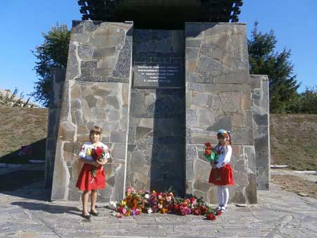 Гребінківська школа №2: 19 вересня - День визволення Гребінки
