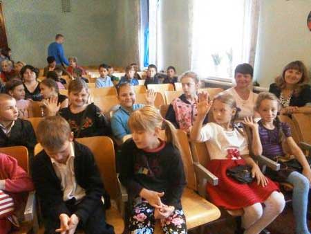 Гребінківська школа №2: Зустріч з редактором журналу "Я сам(сама)"