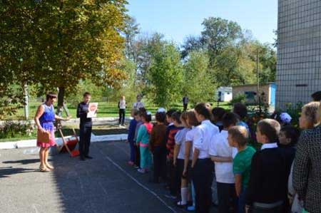 Майорщинська школа: «Увага! Діти на дорозі!»