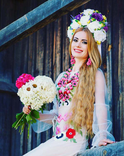 Заслужена артистка України Ярослава Руденко Заслужена артистка України Ярослава Руденко