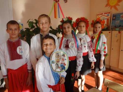 Гребінківська школа №4: Нащадки козаків