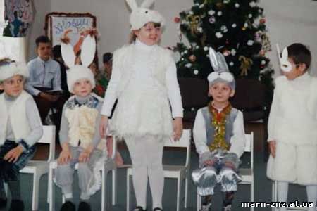 Новорічна казка в Мар'янівській школі імені Є.П. Гребінки Новорічна казка в Мар'янівській школі імені Є.П. Гребінки