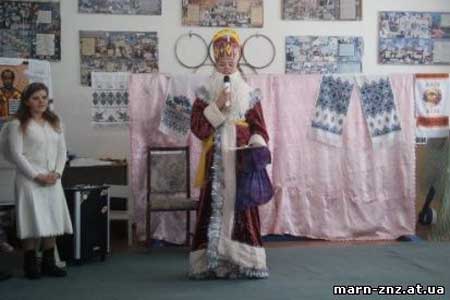 Мар'янівська школа імені Є.П.Гребінки: Іде Святий Миколай