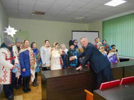 Новорічні вітання у мерії міста Новорічні вітання у мерії міста