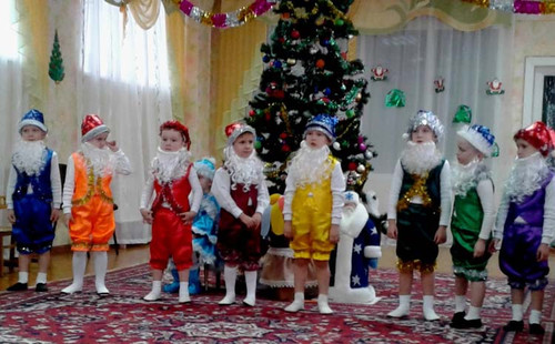 Новорічні ранки в ЗДО "Веселка"