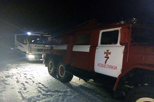 Рятувальники надають допомогу водіям на автошляхах Полтавської області