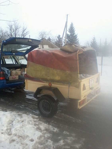 Волонтери відправили бійцям посилки Волонтери відправили бійцям посилки