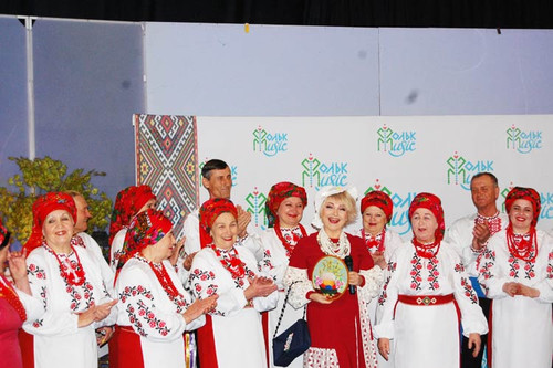 Народний самодіяльний хоровий колектив "Берегиня" у програмі Фольк-mus