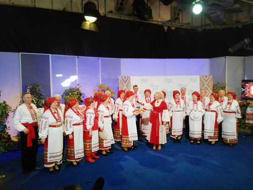 Народний самодіяльний хоровий колектив "Берегиня" у програмі Фольк-mus