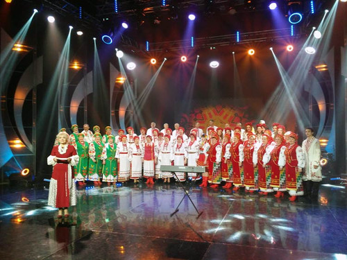 Народний самодіяльний хоровий колектив "Берегиня" у програмі Фольк-mus