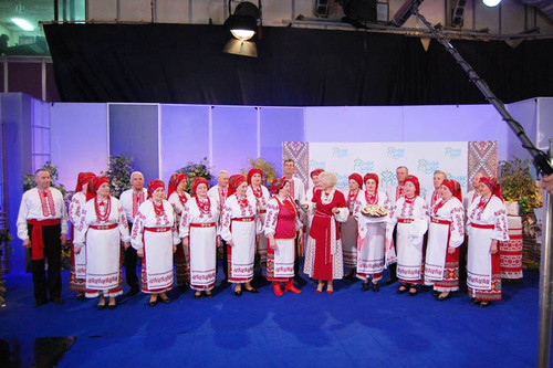 Народний самодіяльний хоровий колектив "Берегиня" у програмі Фольк-mus