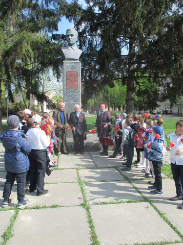 Зустріч з ветераном Зустріч з ветераном