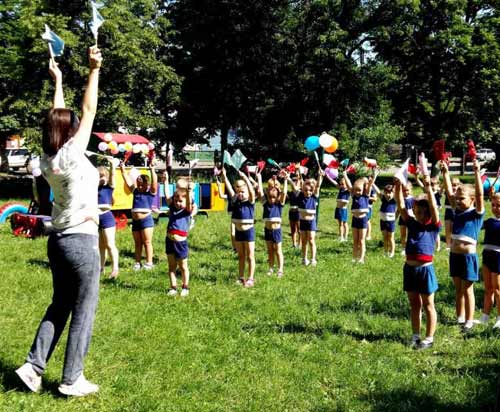 Хай веселка в небі сяє – швидкості та спритності нас навчає!