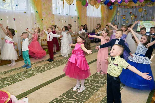 Дитсадочку, прощавай – здрастуй, школо!