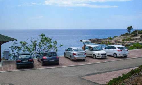 Як захистити автомобіль на відпочинку