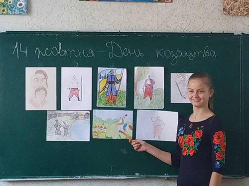 Виховний захід до Дня українського козацтва проведено у 8-Б класі,