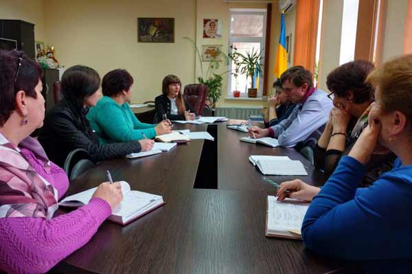 Зустріч з експертом з питань місцевих фінансів Зустріч з експертом з питань місцевих фінансів