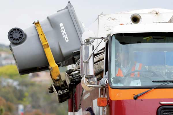 Переработка мусора: как из мусора сделать деньги?