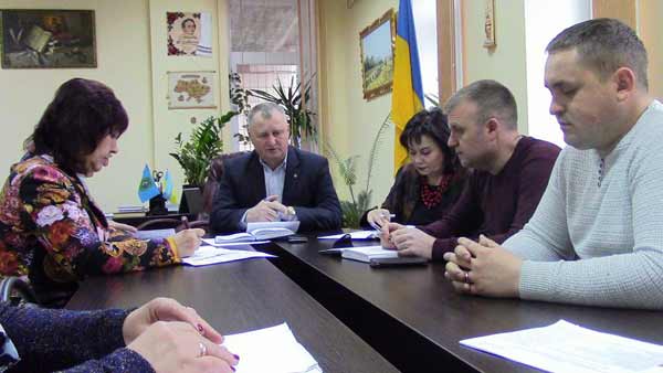 Нарада у міського голови (16 квітня 2019 року) Нарада у міського голови (16 квітня 2019 року)