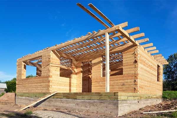 Дома из профилированного бруса - цена экологичности