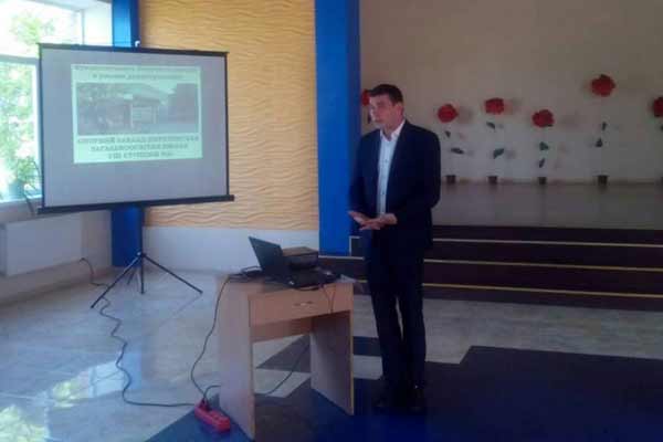 Програма "Інтелект України" - переймаємо досвід