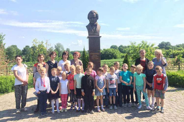 Поїздка на батьківщину Євгена Гребінки