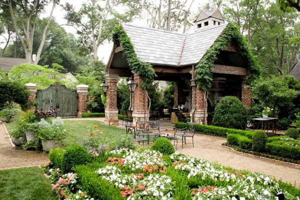 Гарний ландшафтний дизайн - це не так дорого, як здається