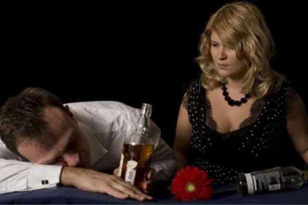 Чоловік-алкоголік