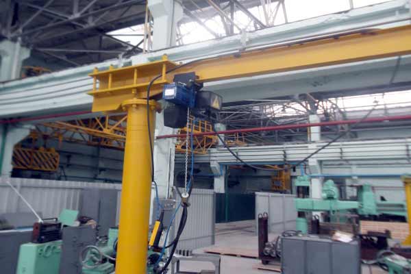 кран консольний