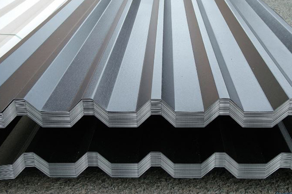 Як вибрати профнастил для даху