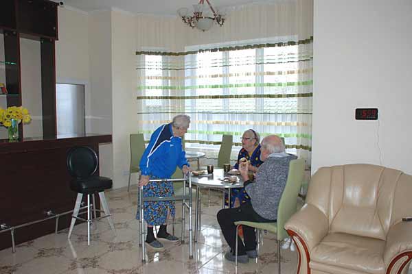 Приватний будинок престарілих в Одесі