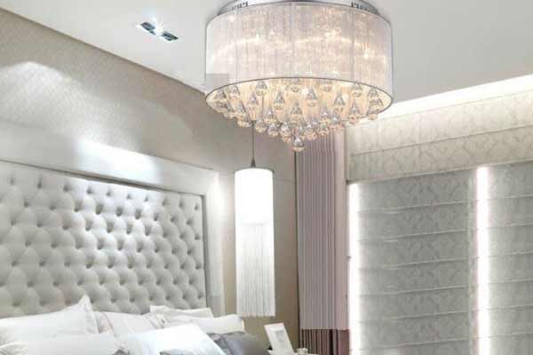 Параметри вибору люстри для спальні
