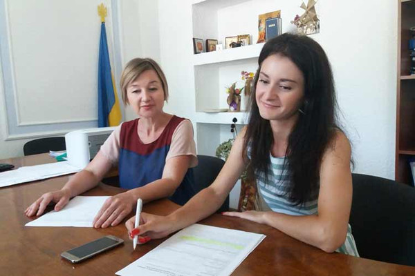 Зустріч представника Корпусу Миру Носовою Н.С. та Хворостян О.О.