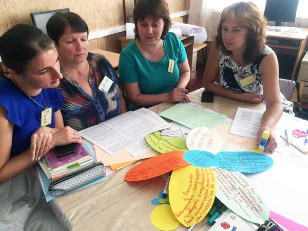 І очна сесія курсів підвищення кваліфікації вчителів початкових класів