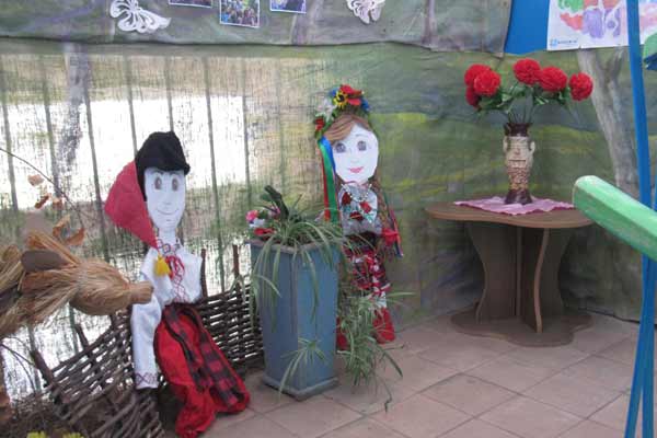 Бібліотека - простір для мистецтва, творчості та спілкування