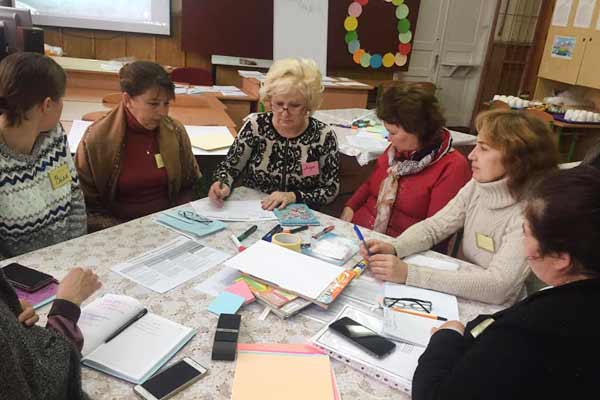 Третя очна сесія підвищення кваліфікаціі вчителів початкових класів