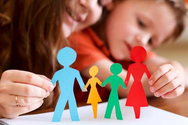 Шукаємо прийомних батьків