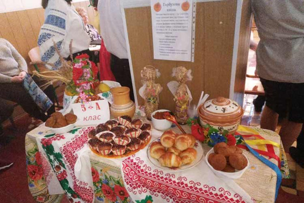 «Гарбуз fest +» у Гребінківській гімназії «Гарбуз fest +» у Гребінківській гімназії