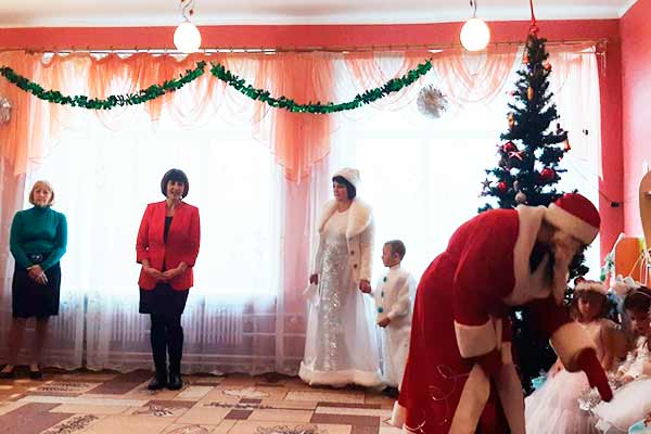 Новорічна казка у закладі дошкільної освіти "Теремок"