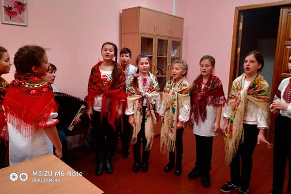 Щедрівки від вихованців ГЦДЮТ працівникам відділу освіти Щедрівки від вихованців ГЦДЮТ працівникам відділу освіти