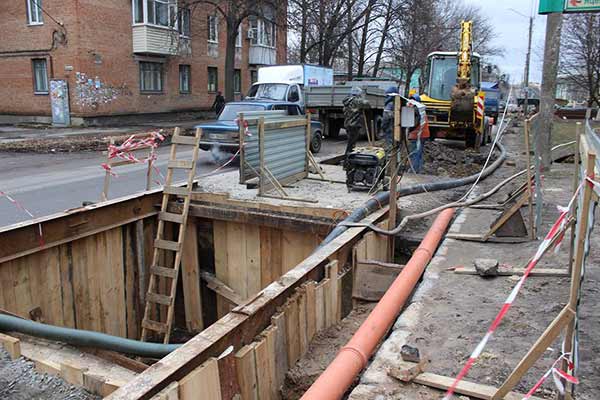 Трубопровод, который реконструируют в Полтаве Трубопровод, который реконструируют в Полтаве