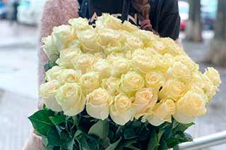  Доставка цветов Киев от LaVanda: Заказать <b>букет</b> цветов 