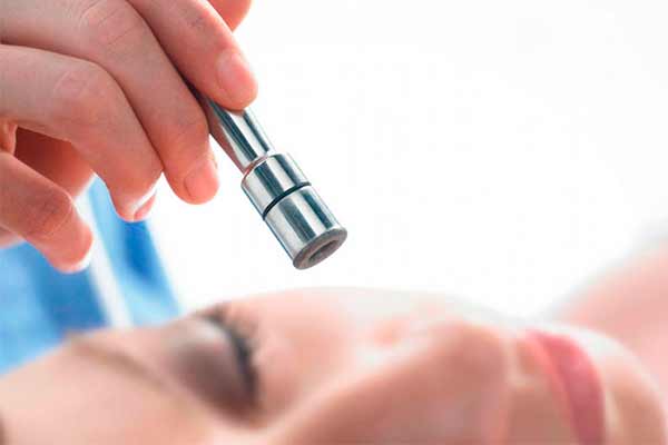 Аппарат для микродермабразии: нежная кожа – это просто