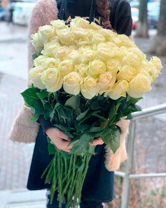 Доставка цветов Киев от LaVanda: Заказать букет цветов