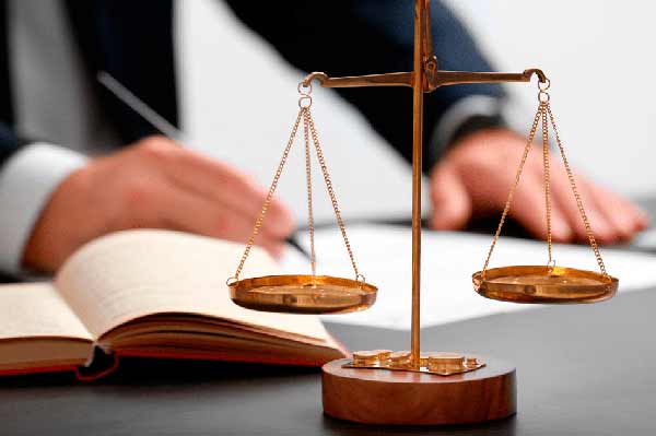 Услуги адвоката по уголовным делам в Киеве Услуги адвоката по уголовным делам в Киеве