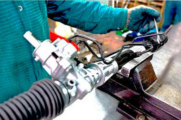 Снятие, ремонт и установка рулевой рейки в Одессе