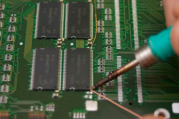 Преимущества качественной пайки SMD-компонентов